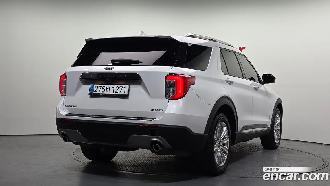 Ford Explorer 2023 из KR, фото 2