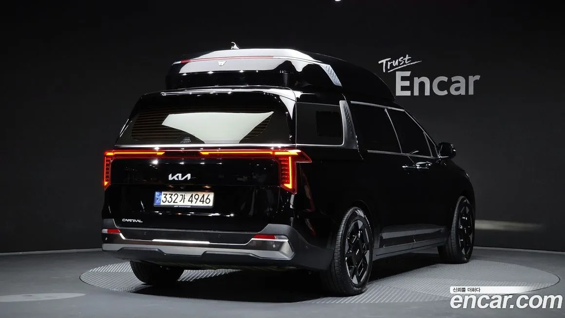 Kia Carnival — фото 10