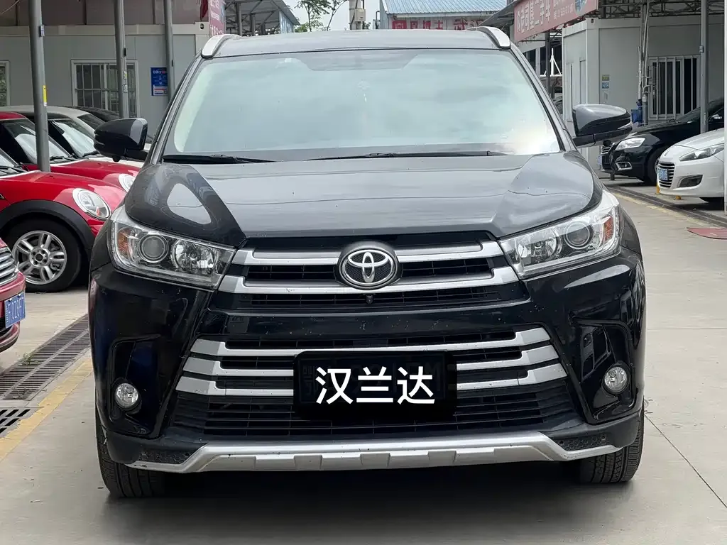 Toyota Highlander 2021 из CN, фото 10