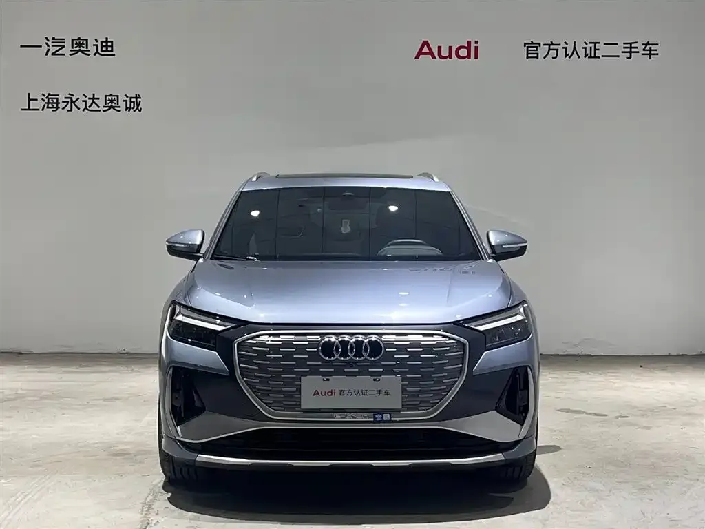 Audi Q4 e-tron — фото 2