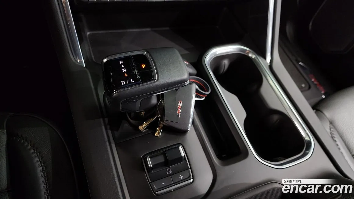 GMC Sierra 2023 из KR, фото 2
