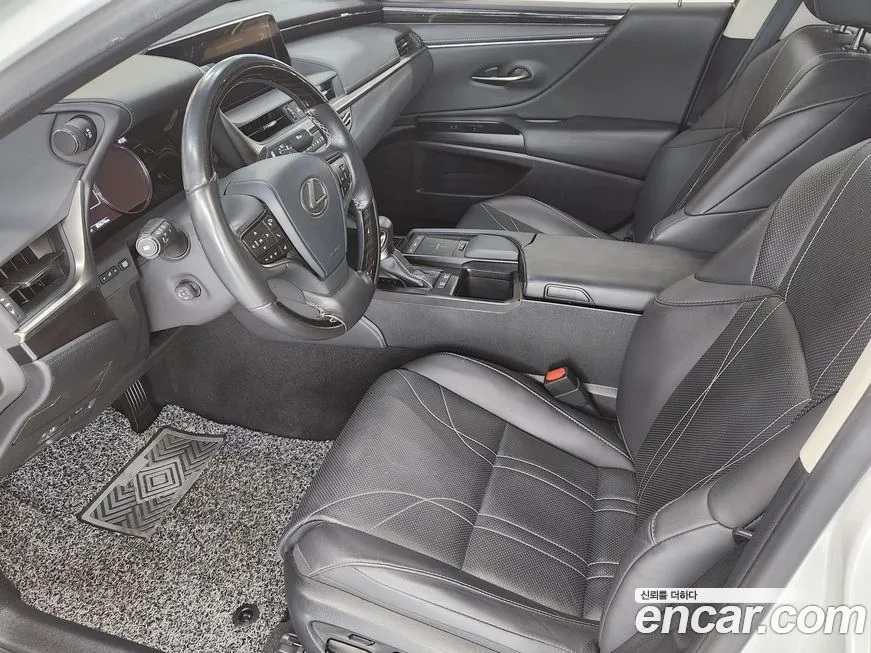 Lexus ES 2021 из KR, фото 6