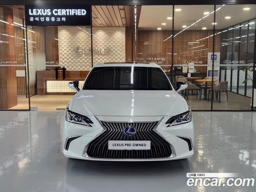 Lexus ES 2021 из KR, фото 9