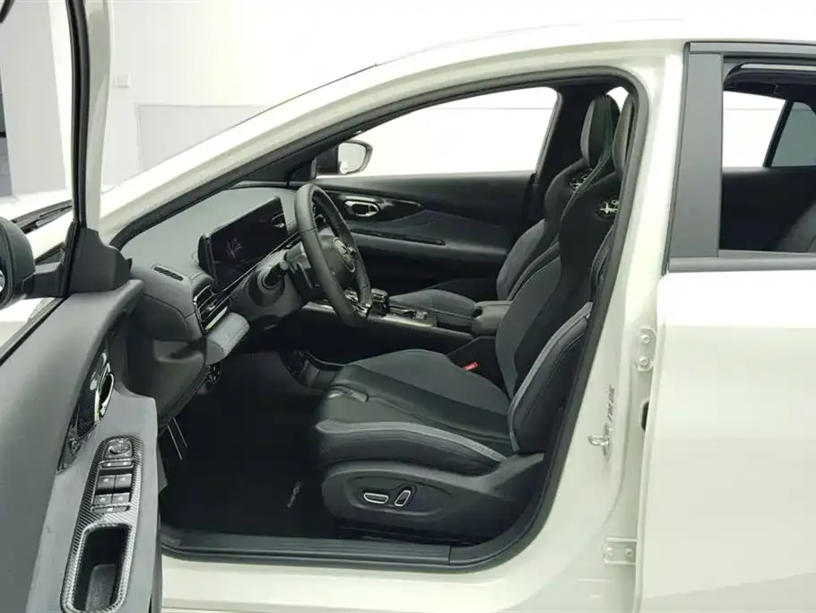 GAC Motor Shadow Leopard — фото 3