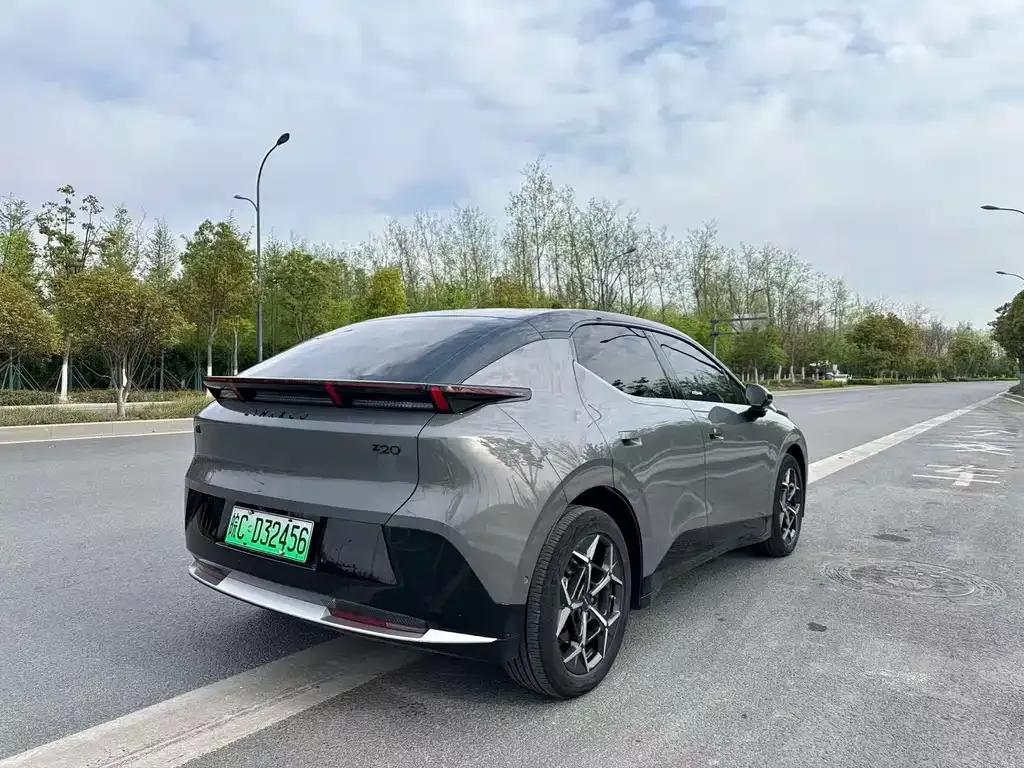 Lynk & Co Z20 2025 из CN, фото 9