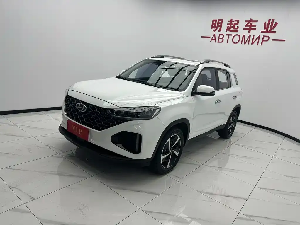 Hyundai ix35 — фото 1