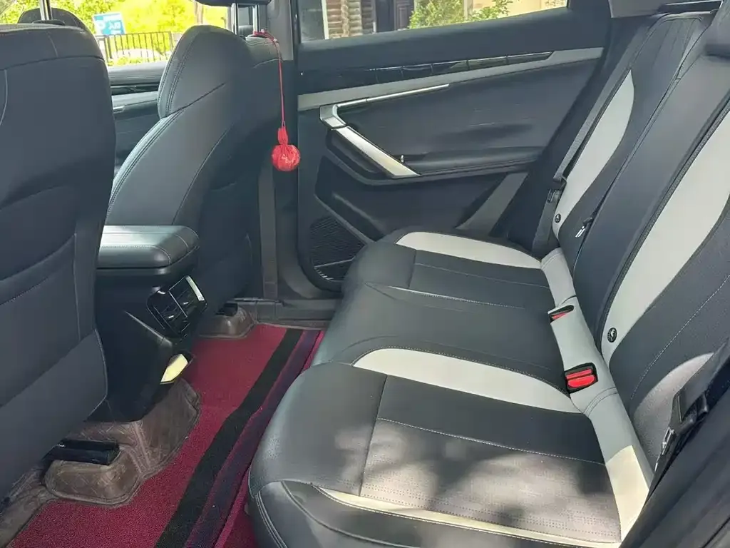 Geely Boyue L 2025 из CN, фото 5