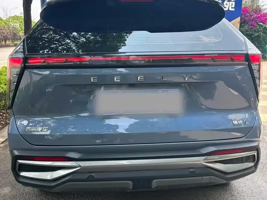 Geely Boyue L 2025 из CN, фото 3