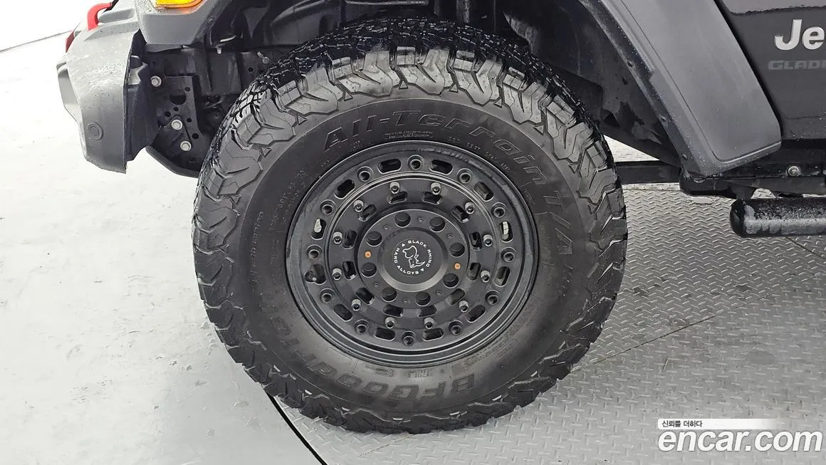 Jeep Gladiator 2021 из KR, фото 7
