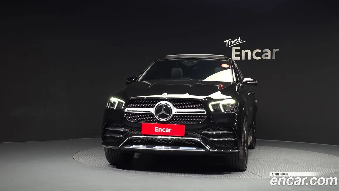 Mercedes-Benz GLE-Class — фото 6