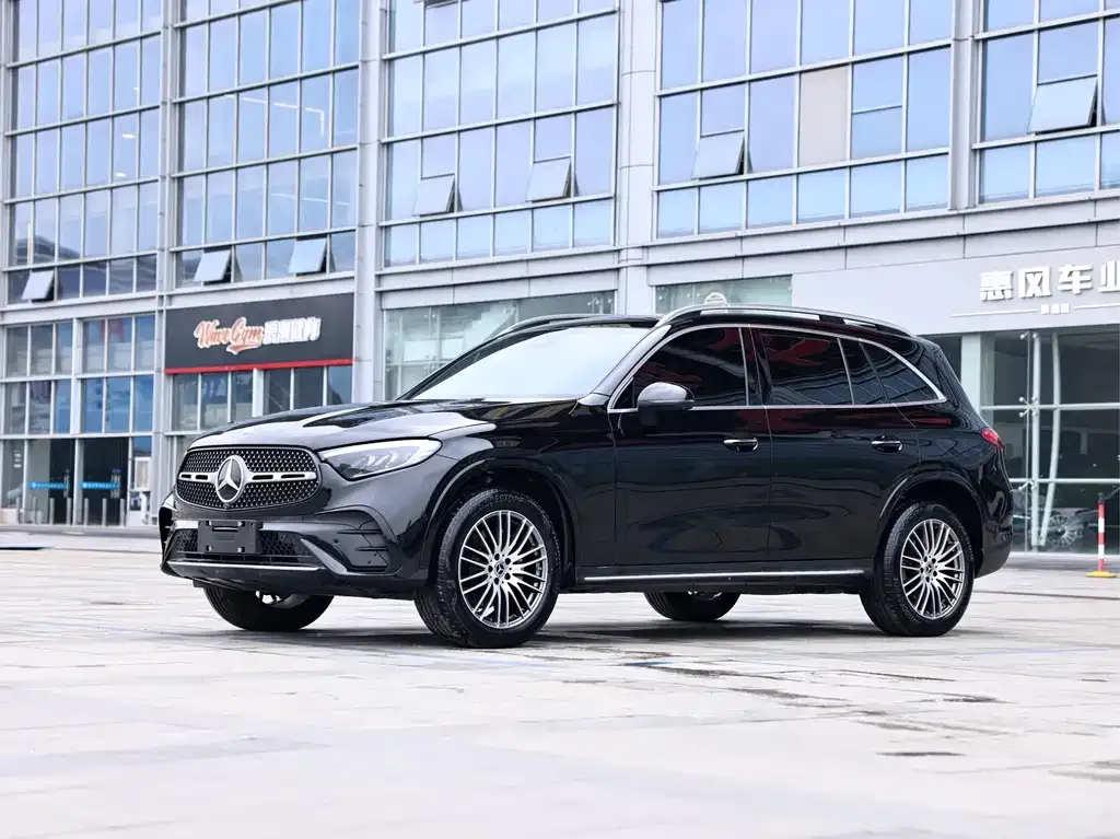 Mercedes-Benz GLC — фото 1