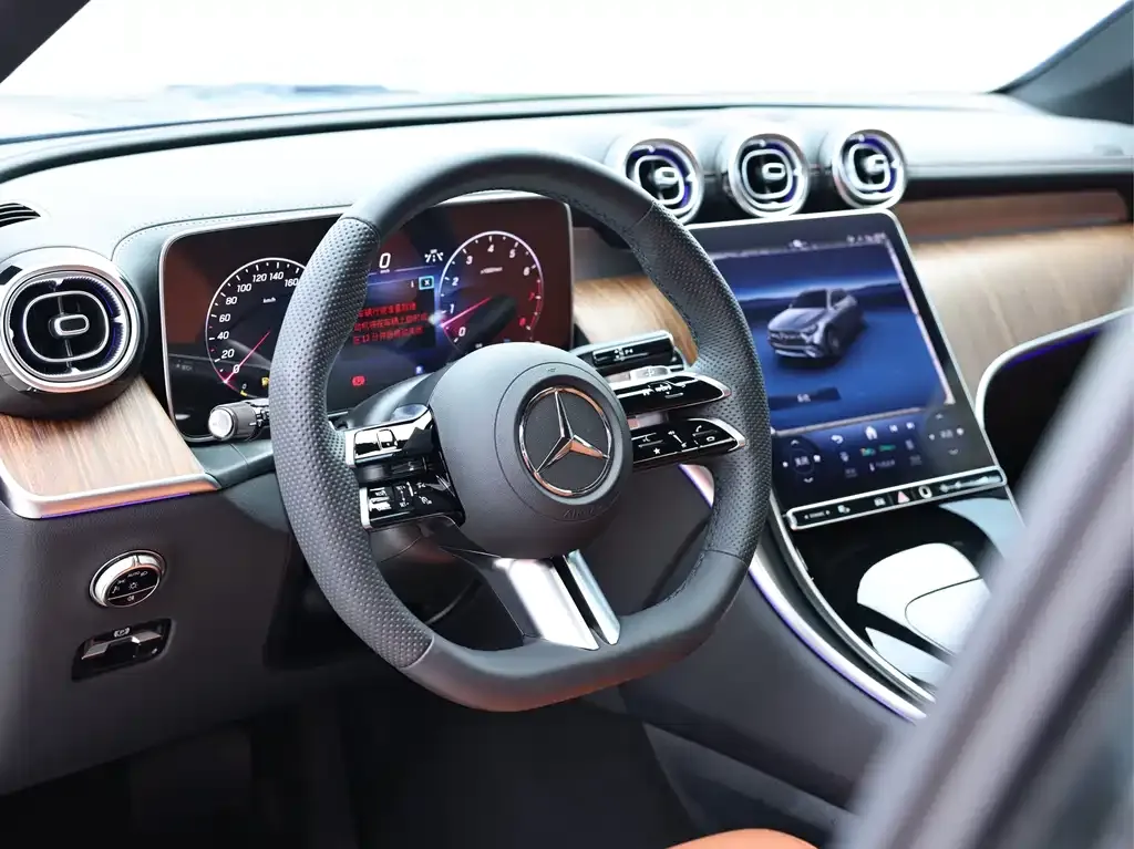 Mercedes-Benz GLC — фото 10