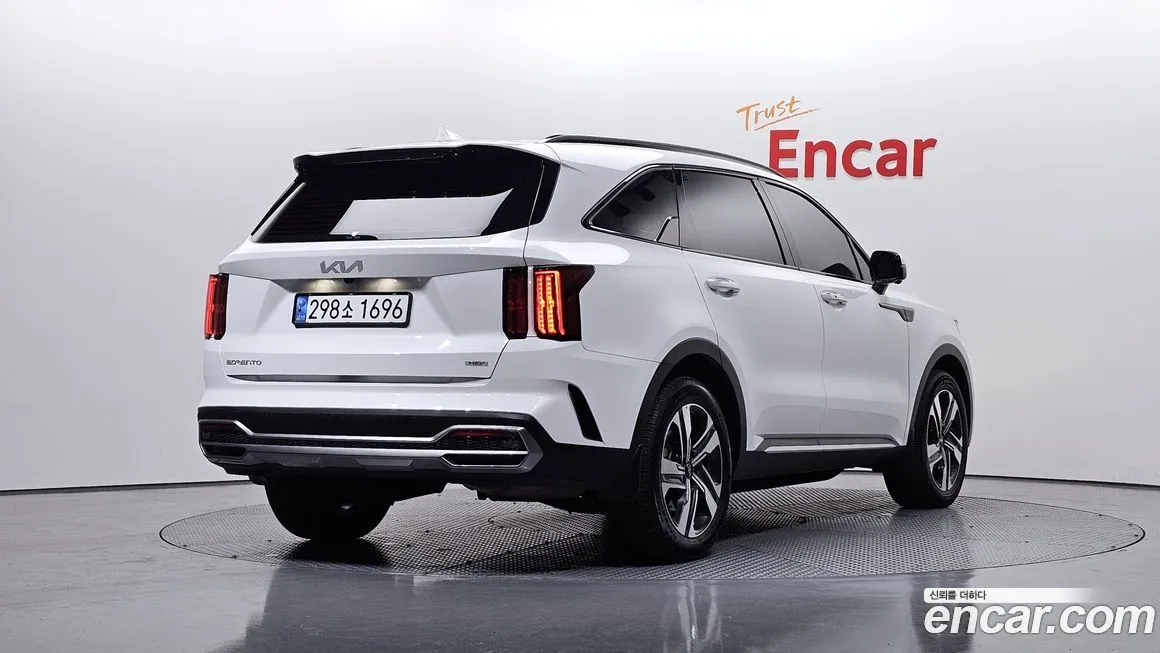 Kia Sorento — фото 5
