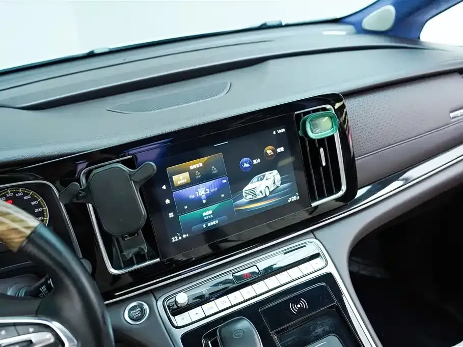 GAC Motor Trumpchi M8 — фото 9