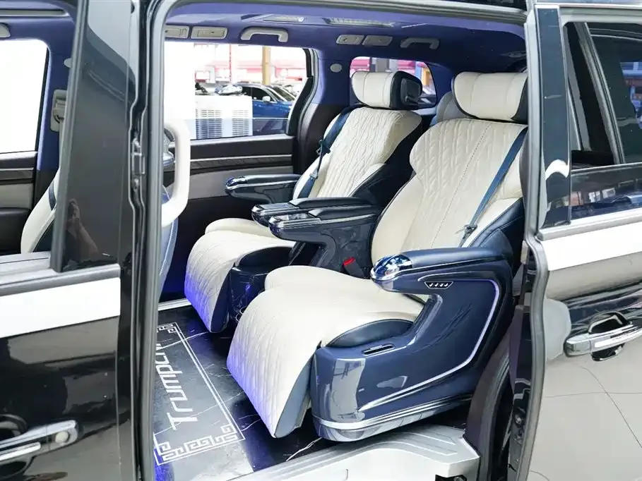 GAC Motor Trumpchi M8 — фото 7