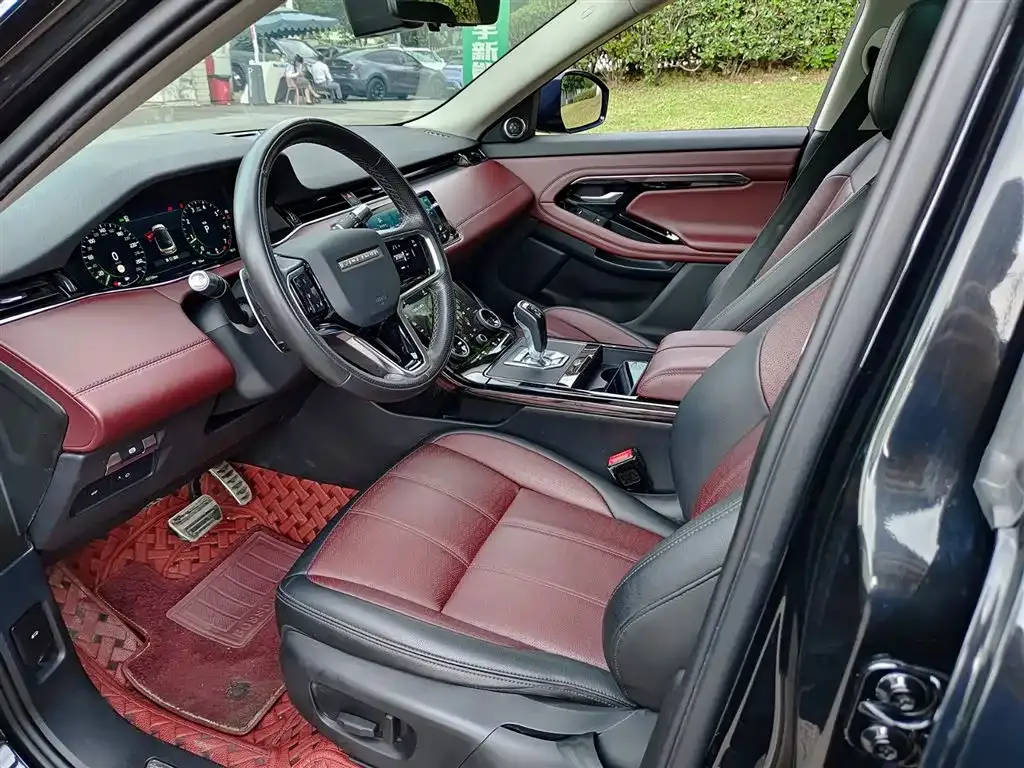 Land Rover Evoque — фото 9