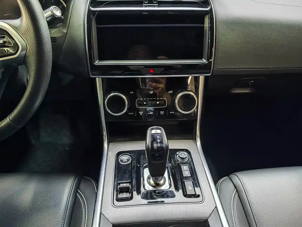 Jaguar XEL 2021 из CN, фото 6