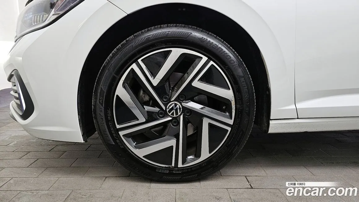 Volkswagen Jetta — фото 7