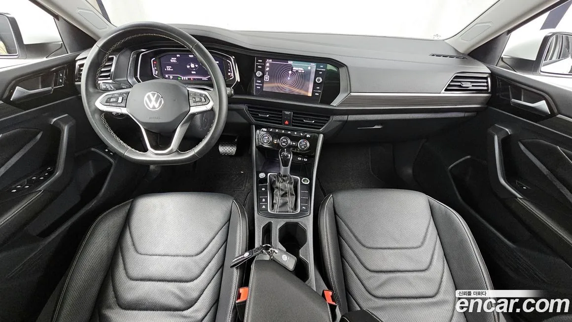 Volkswagen Jetta — фото 9
