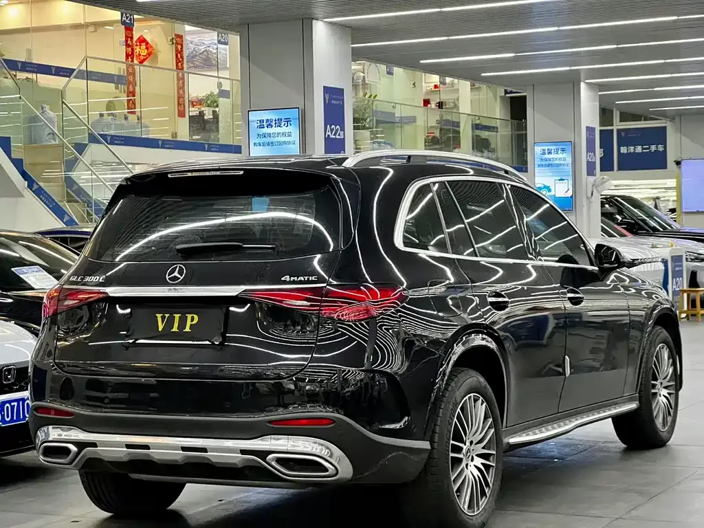 Mercedes-Benz GLC — фото 6