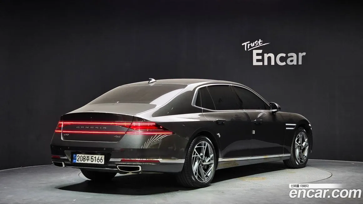Genesis G90 — фото 3
