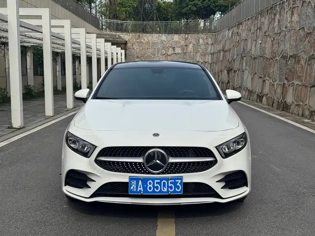 Mercedes-Benz A-Class — фото 9