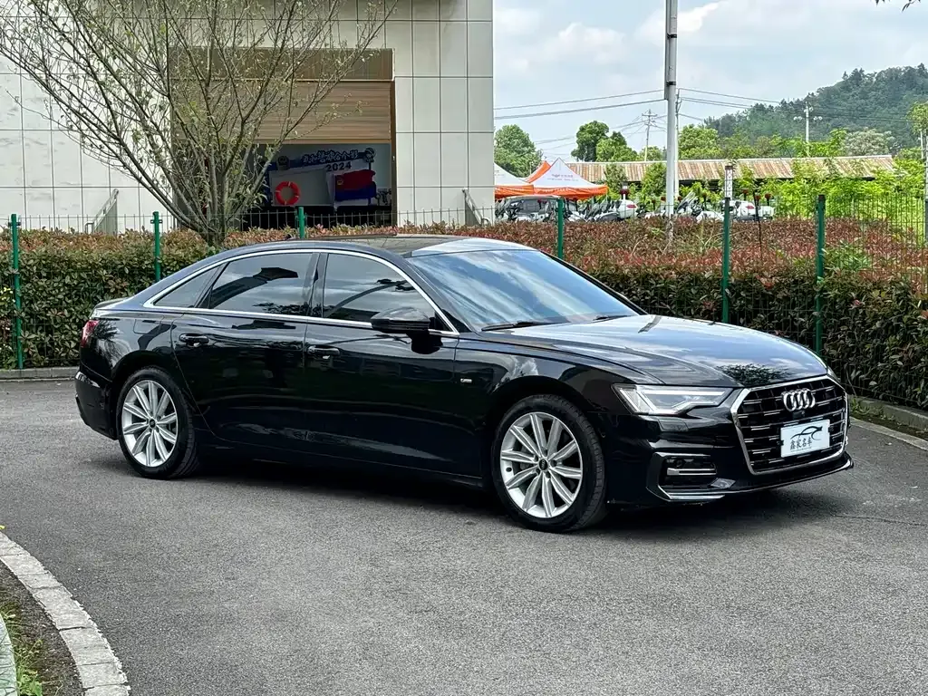 Audi A6L — фото 4
