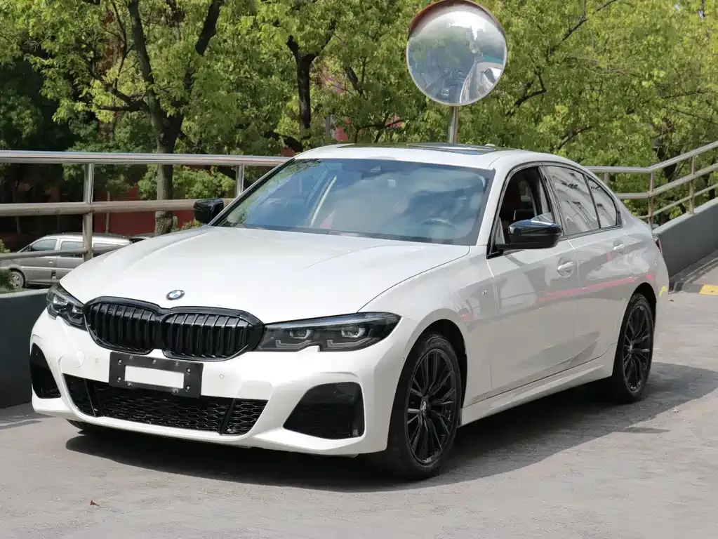 BMW 3 Series — фото 1