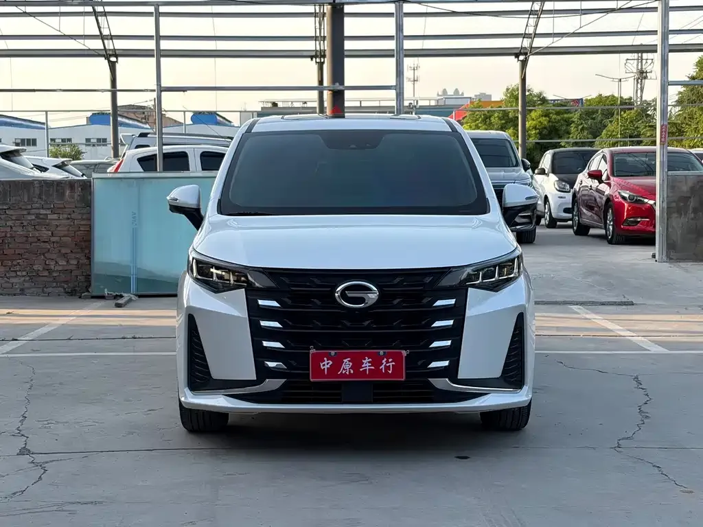 GAC Motor Trumpchi M6 — фото 2