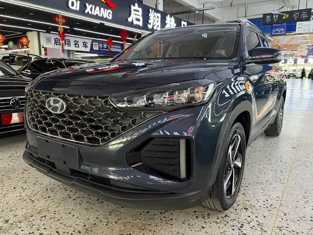 Hyundai ix35 — фото 1