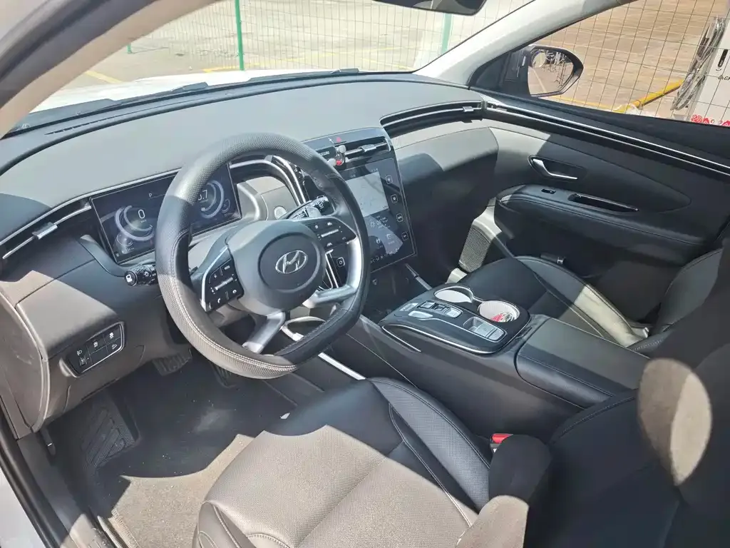 Hyundai Tucson 2023 из CN, фото 9
