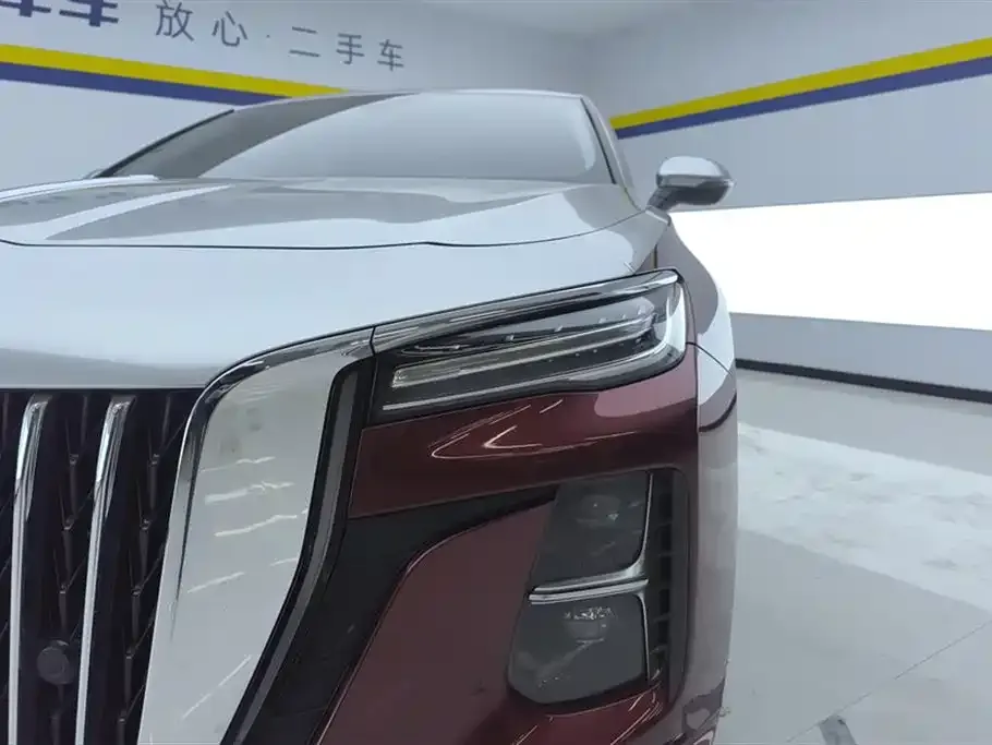 Hongqi H5 — фото 2