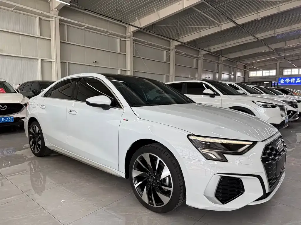 Audi A3 — фото 7