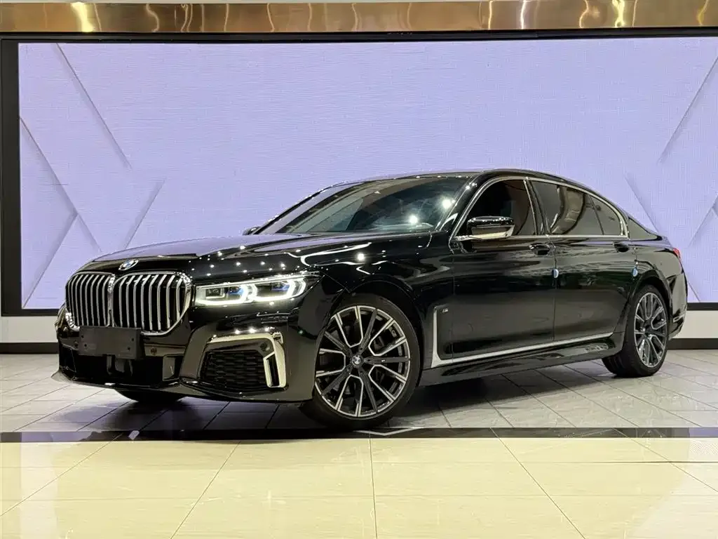 BMW 7 Series — фото 3