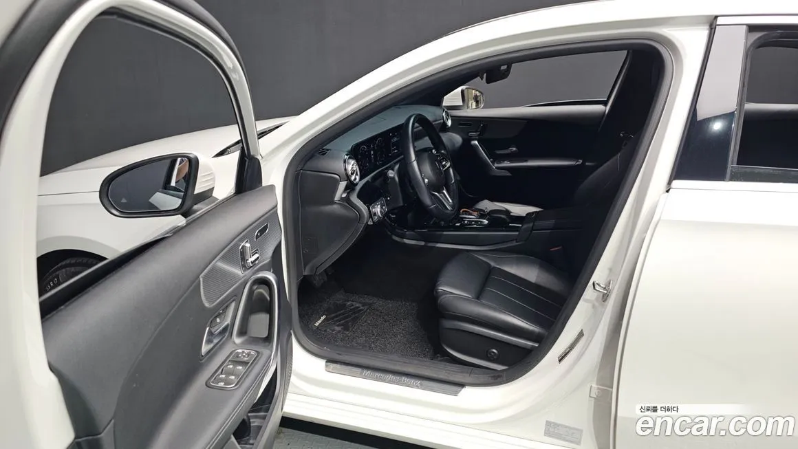 Mercedes-Benz A-Class 2023 из KR, фото 5