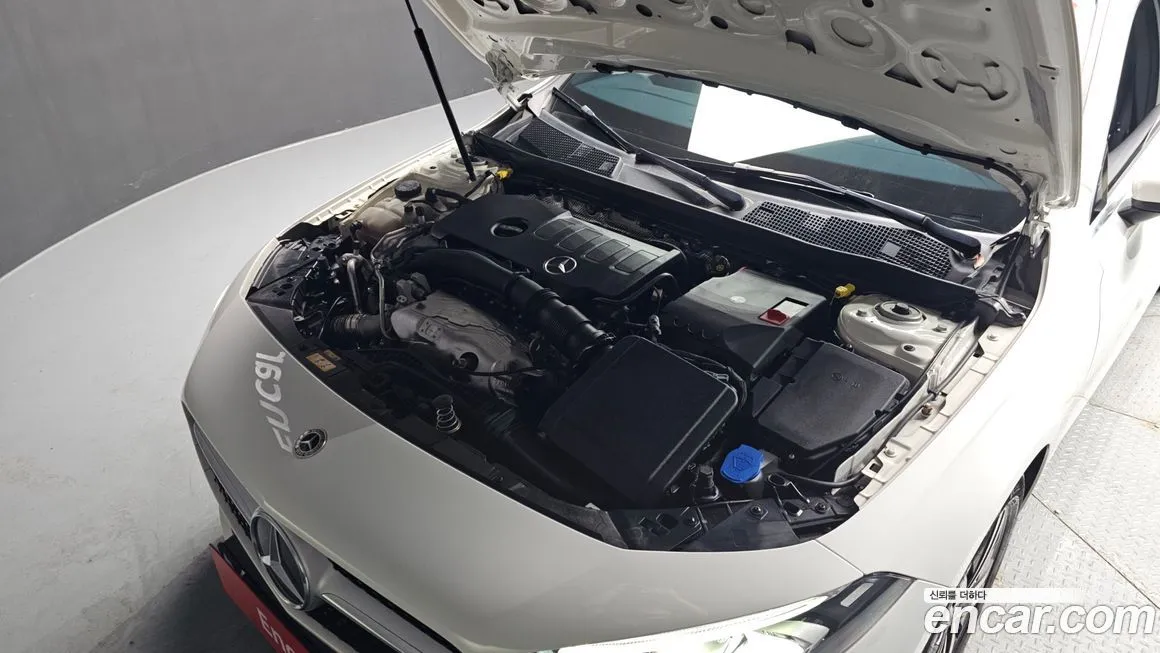 Mercedes-Benz A-Class 2023 из KR, фото 7