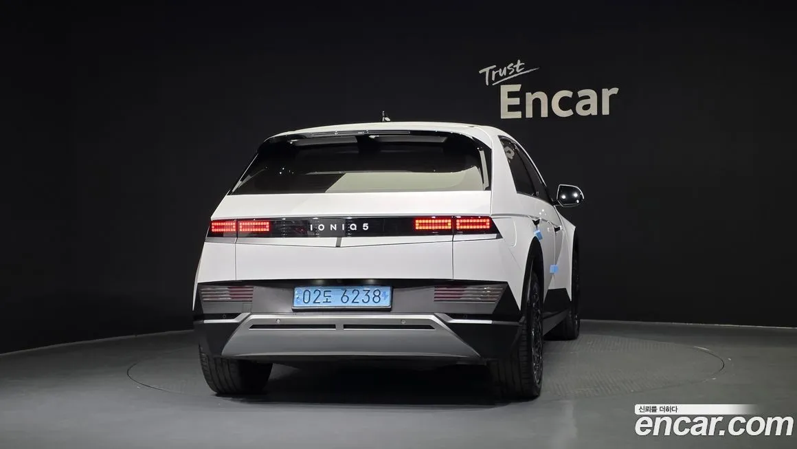 Hyundai Ioniq5 — фото 2
