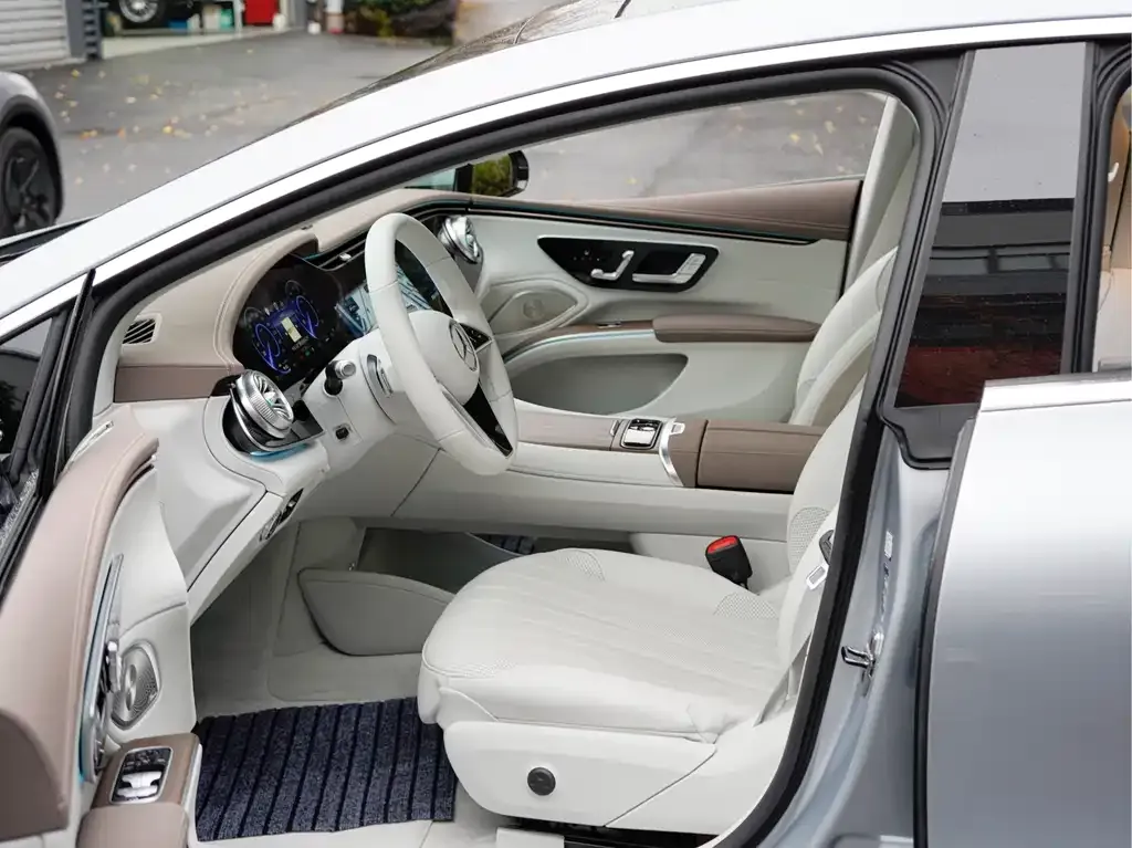 Mercedes-Benz EQS 2024 из CN, фото 4