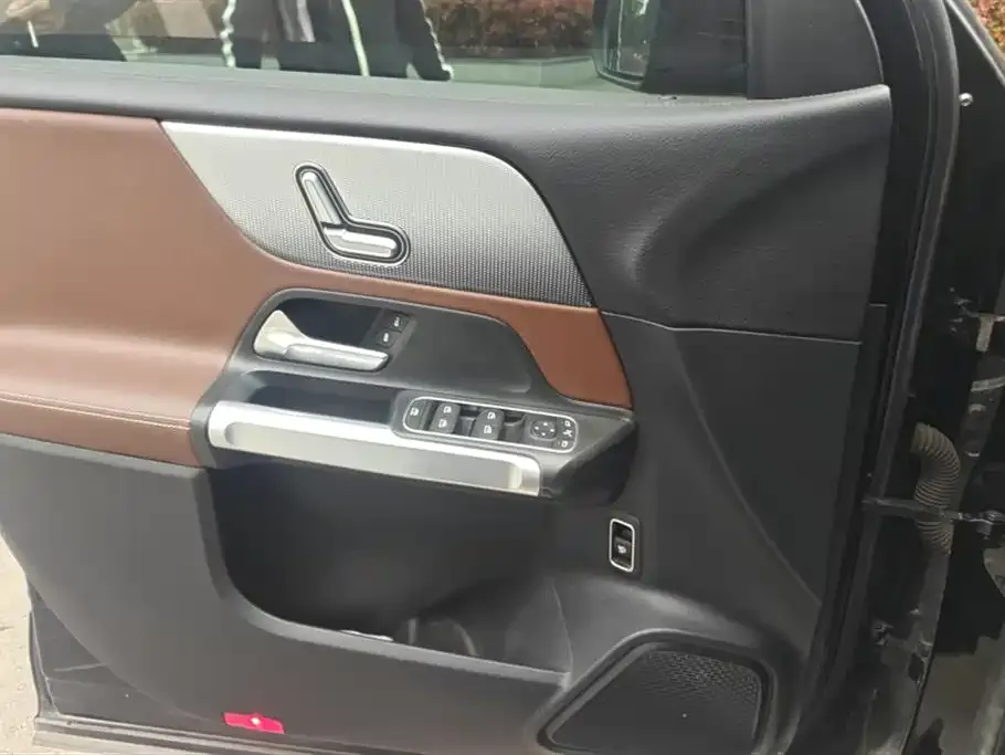 Mercedes-Benz GLB 2021 из CN, фото 2