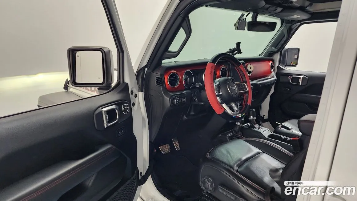 Jeep Wrangler — фото 4