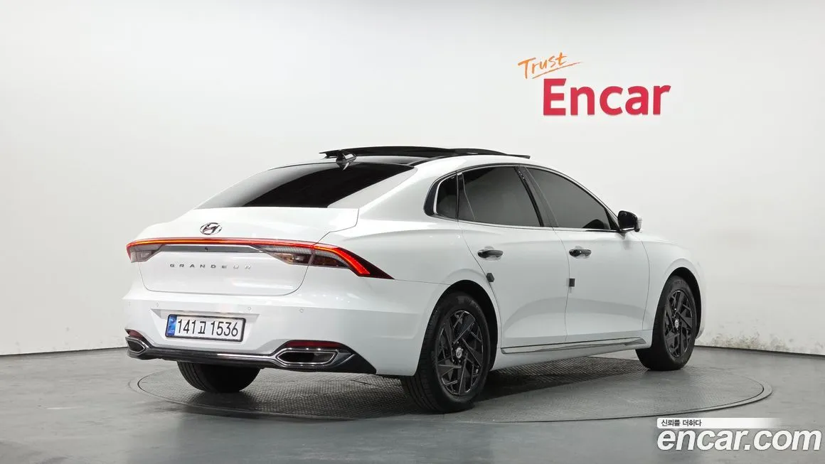 Hyundai Grandeur 2022 из KR, фото 3