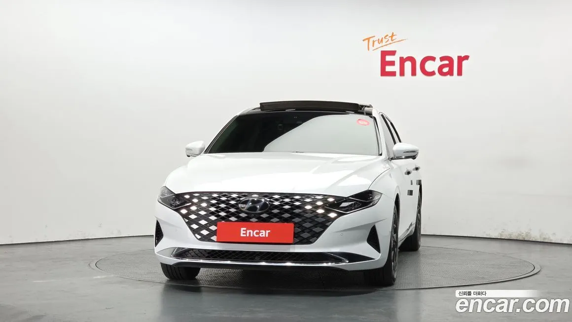 Hyundai Grandeur 2022 из KR, фото 4