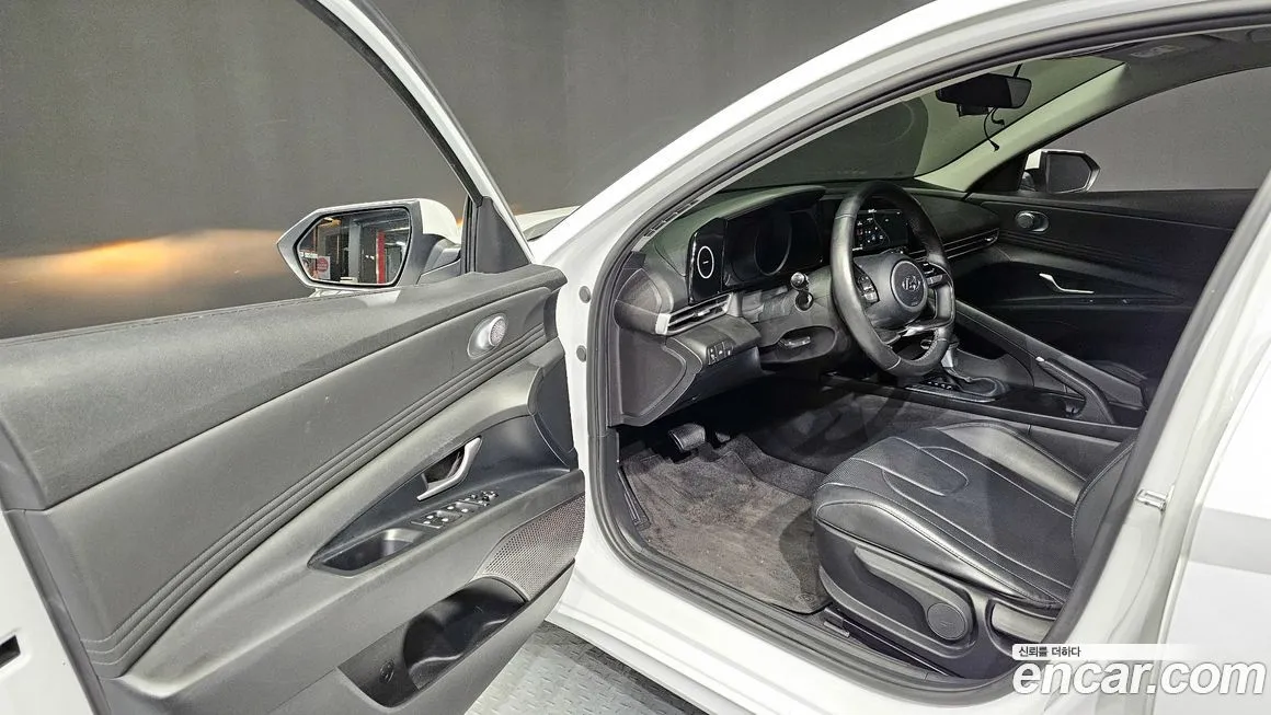 Hyundai AVANTE 2021 из KR, фото 6