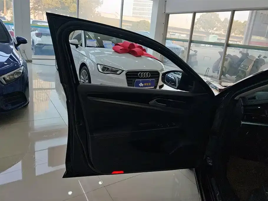 Volkswagen Passat — фото 7