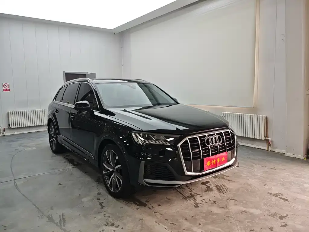 Audi Q7 — фото 5