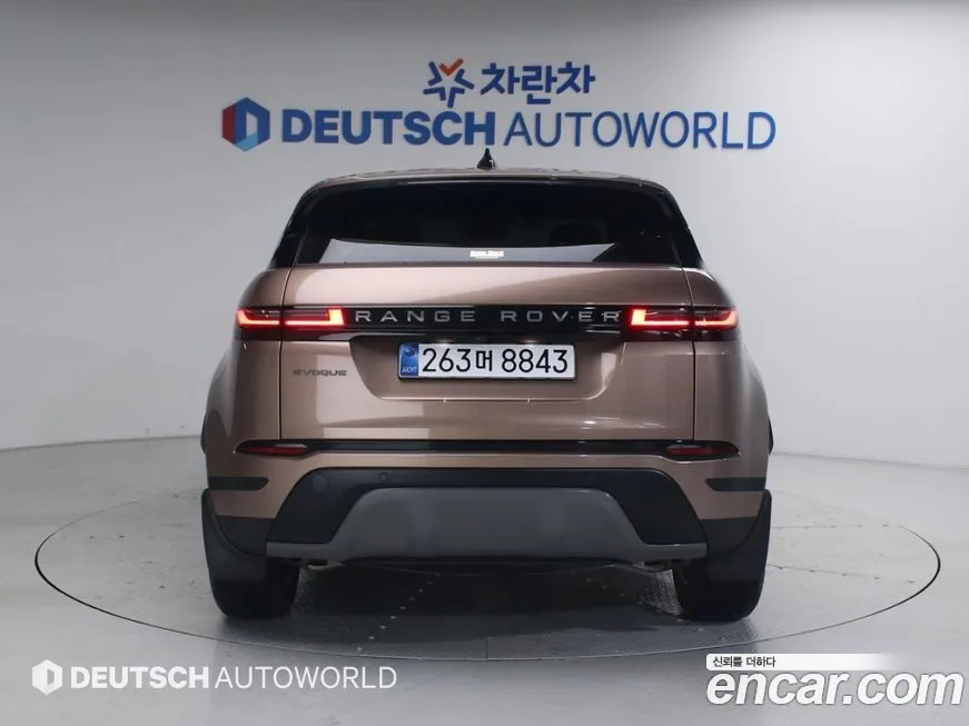 Land Rover Range Rover Evoque — фото 8