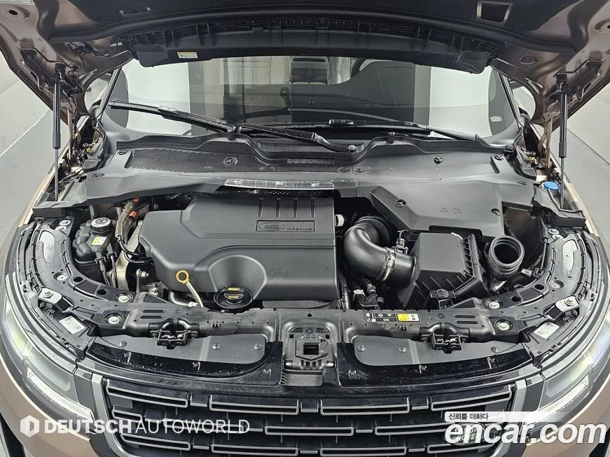 Land Rover Range Rover Evoque — фото 10