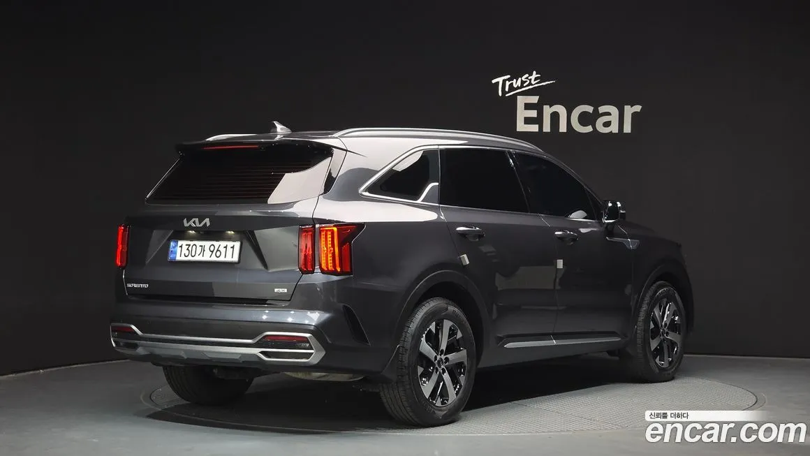 Kia Sorento — фото 4