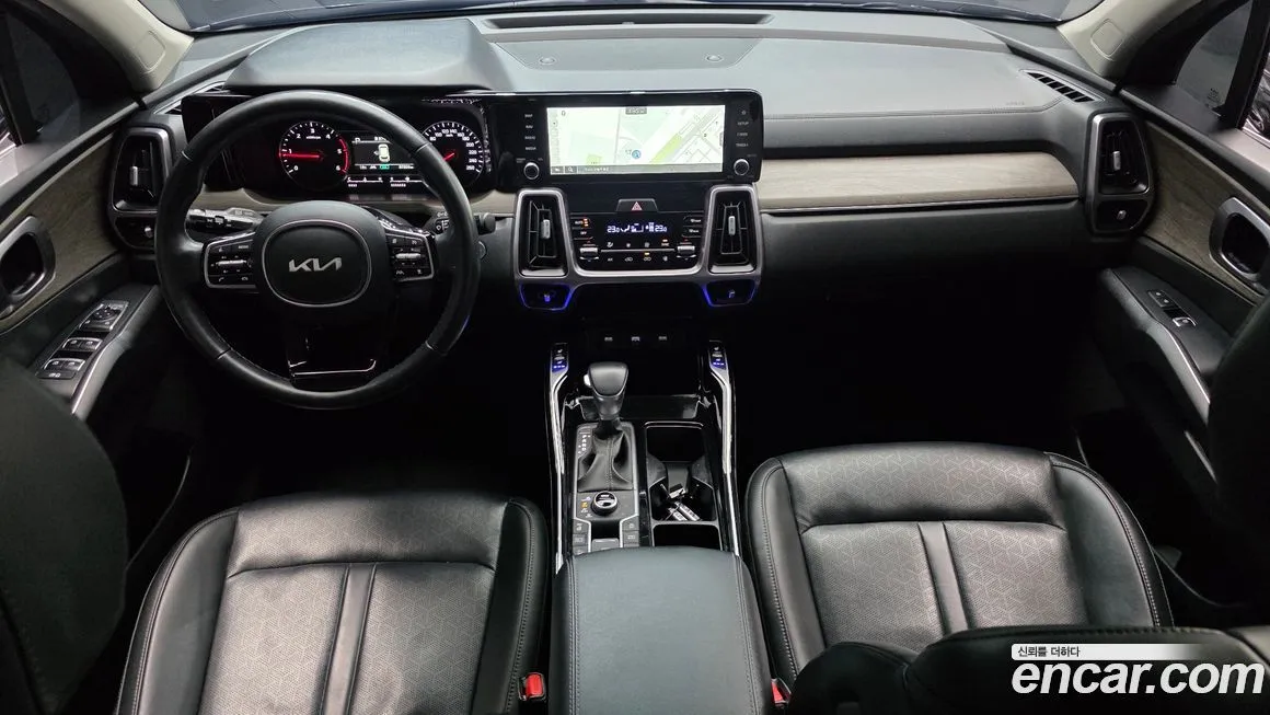 Kia Sorento — фото 8