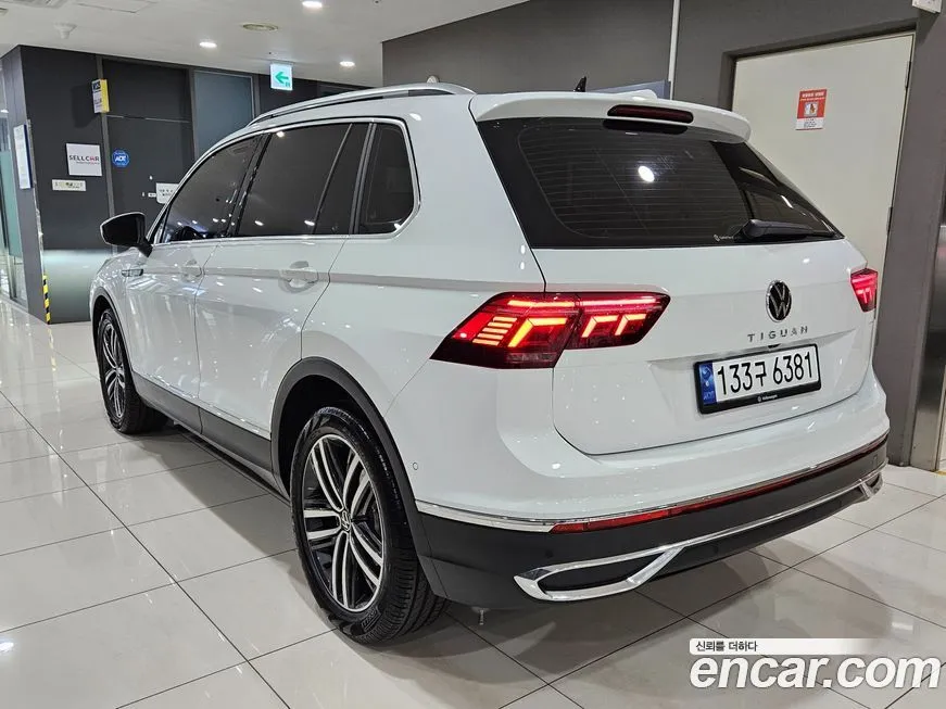 Volkswagen Tiguan — фото 5